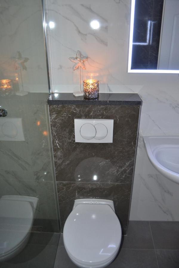 Apartments Rem Novalja Kültér fotó