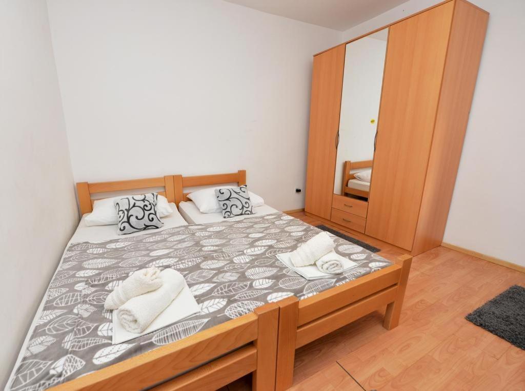 Apartments Rem Novalja Kültér fotó