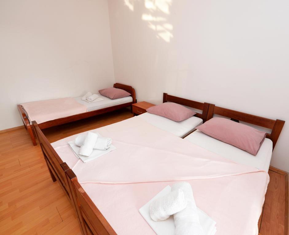 Apartments Rem Novalja Kültér fotó